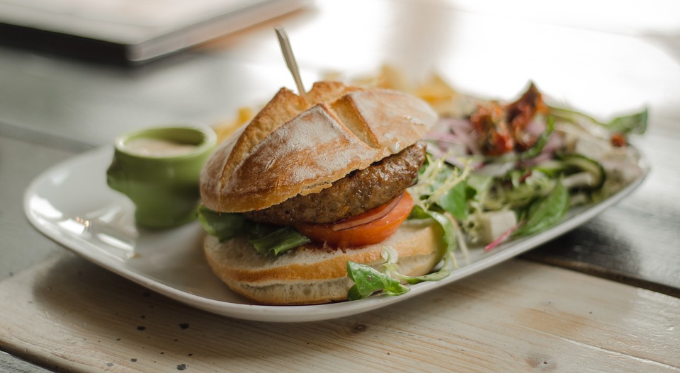 ricette hamburger piatto